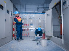 五臺山路標準廠房一期項目變電所機電安裝工程調試